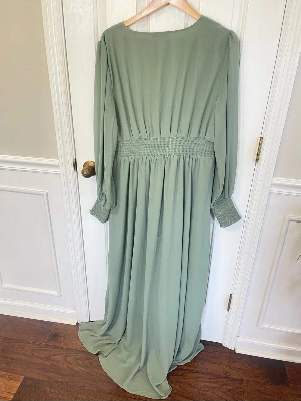 Baltic Born 1X Plus Olivia Maxi Dress Green Wedding Plunging V Neck Boho Whimsy - Picture 3 of 9